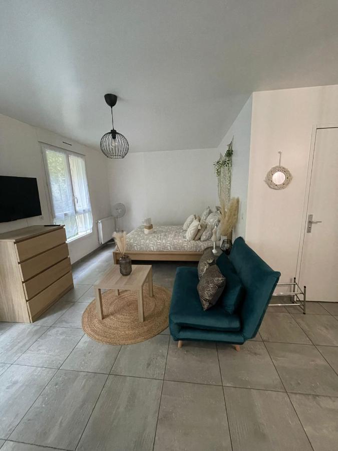 Grand Studio Neuf Aulnay-sous-Bois Buitenkant foto